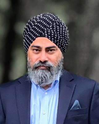 harpreet headshot